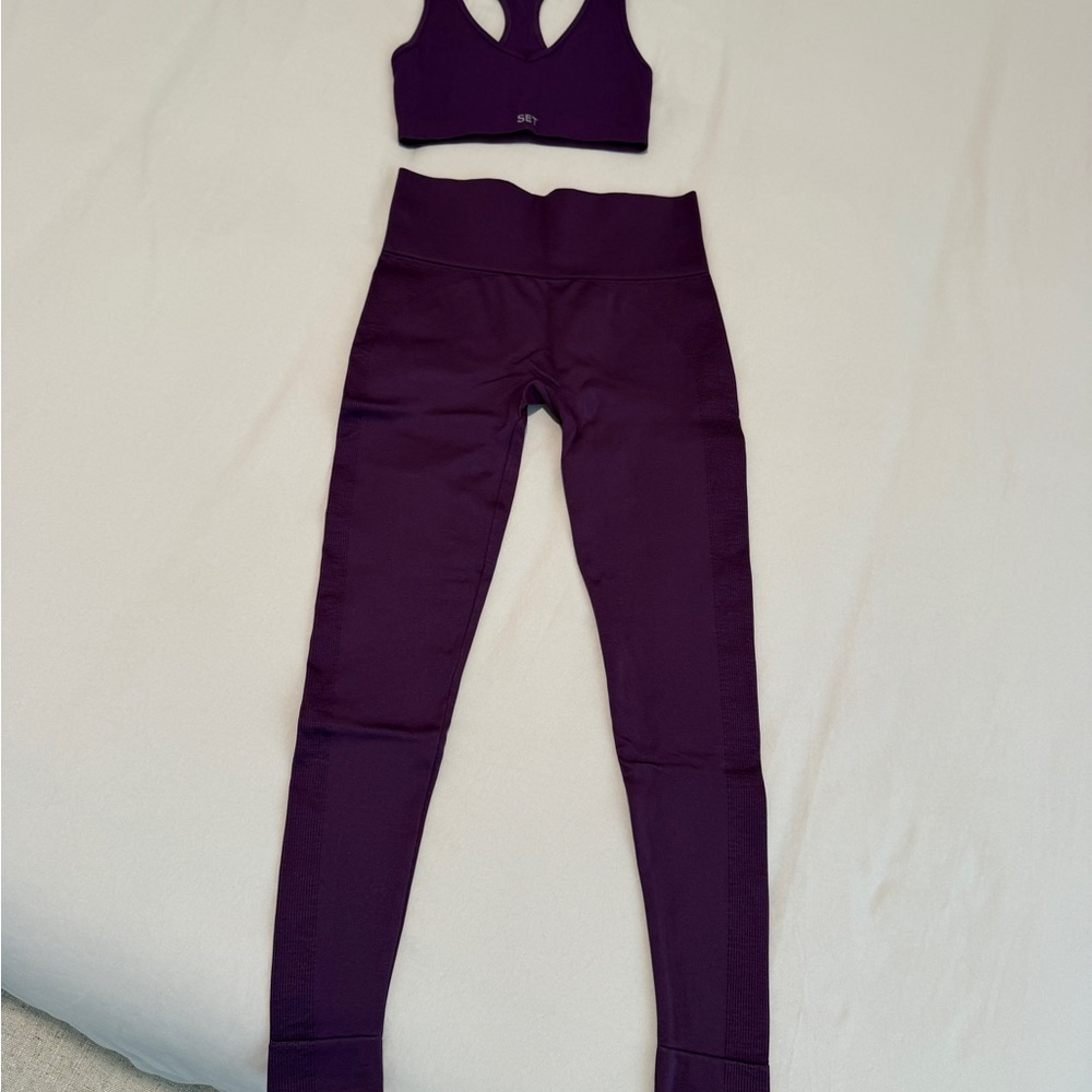 SET Active Deep Purple Seamless Sports Bra & Leggings Set - Picture 2 of 4